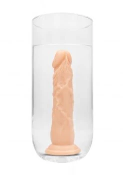 GC 7.5 Inch Realistic Dildo - Flesh